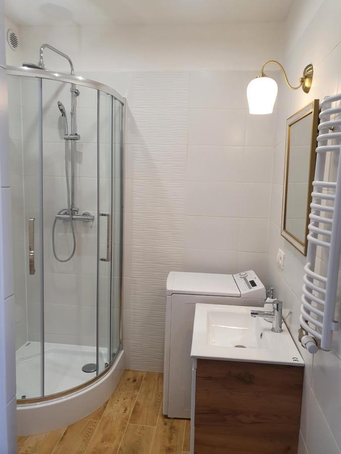 Apartment Prestige Piotrkowska 82 - Wyjatkowy Widok Na Deptak *